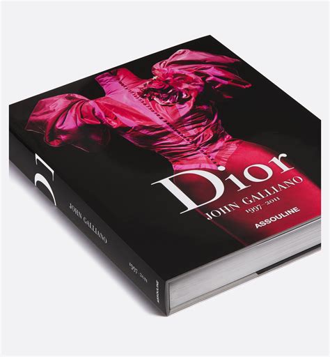 Libro: Dior Metamorphosis Versione inglese 